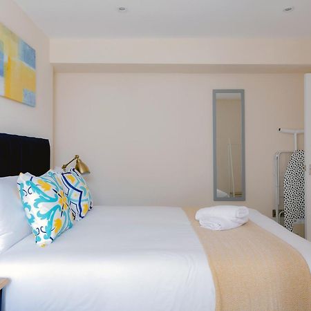 Two Bedroom Apartment Near Hyde Park And Oxford Street Londra Dış mekan fotoğraf
