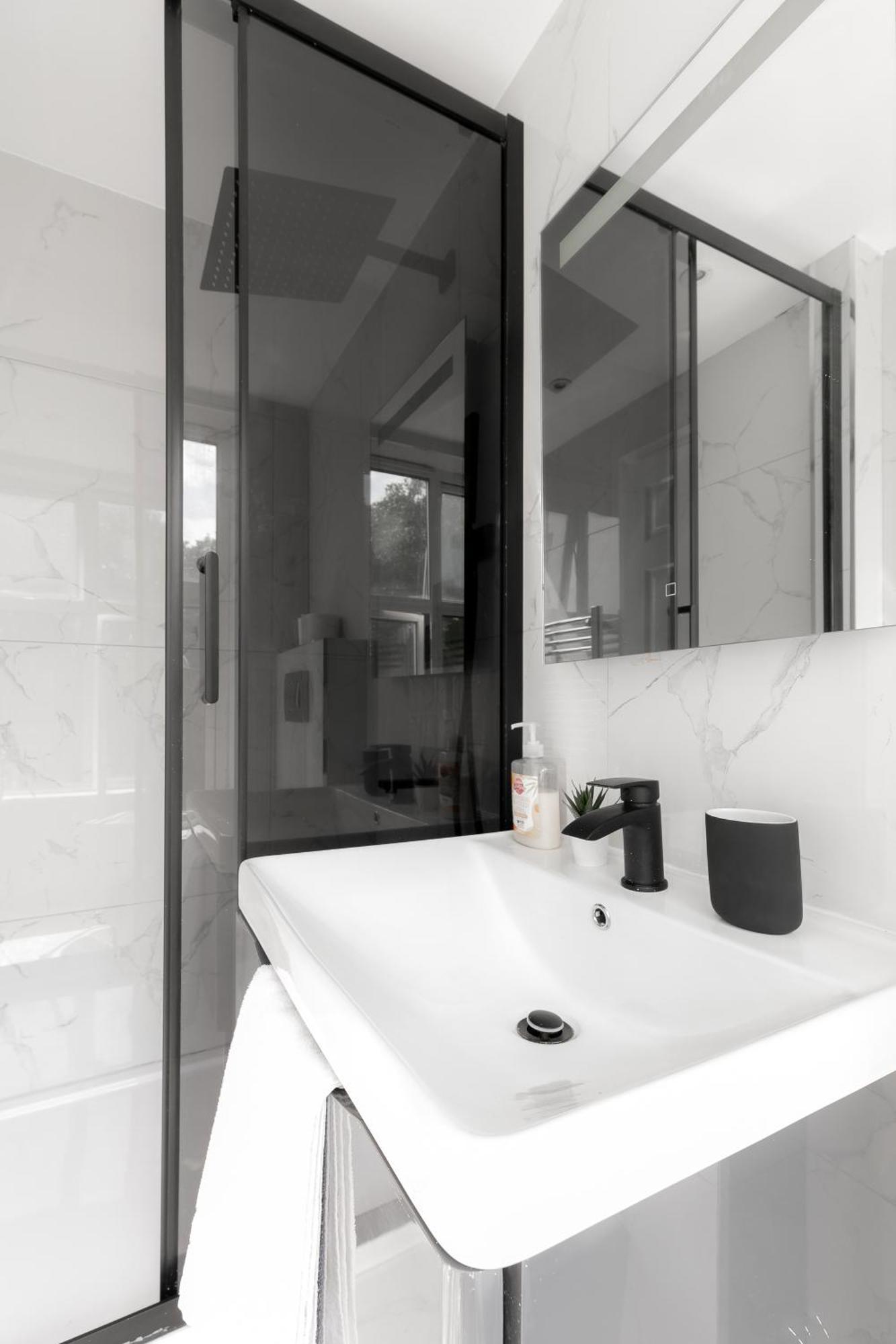 Two Bedroom Apartment Near Hyde Park And Oxford Street Londra Dış mekan fotoğraf